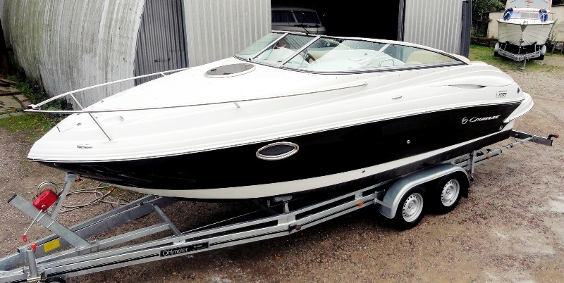 motorboot-cruiser-crownline-usa-277703-crownline-236-cruiser-mercruiser-300ps-mit-mercruiser-350-mag-motor-5433fabe41369.jpg motorboot-cruiser-crownline-usa-277703-crownline-236-cruiser-mercruiser-300ps-mit-mercruiser-350-mag-motor-5433fabe41369.jpg