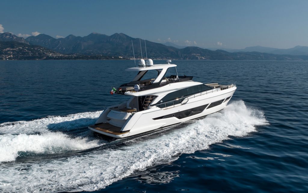 ferrettiyachts 670.jpg