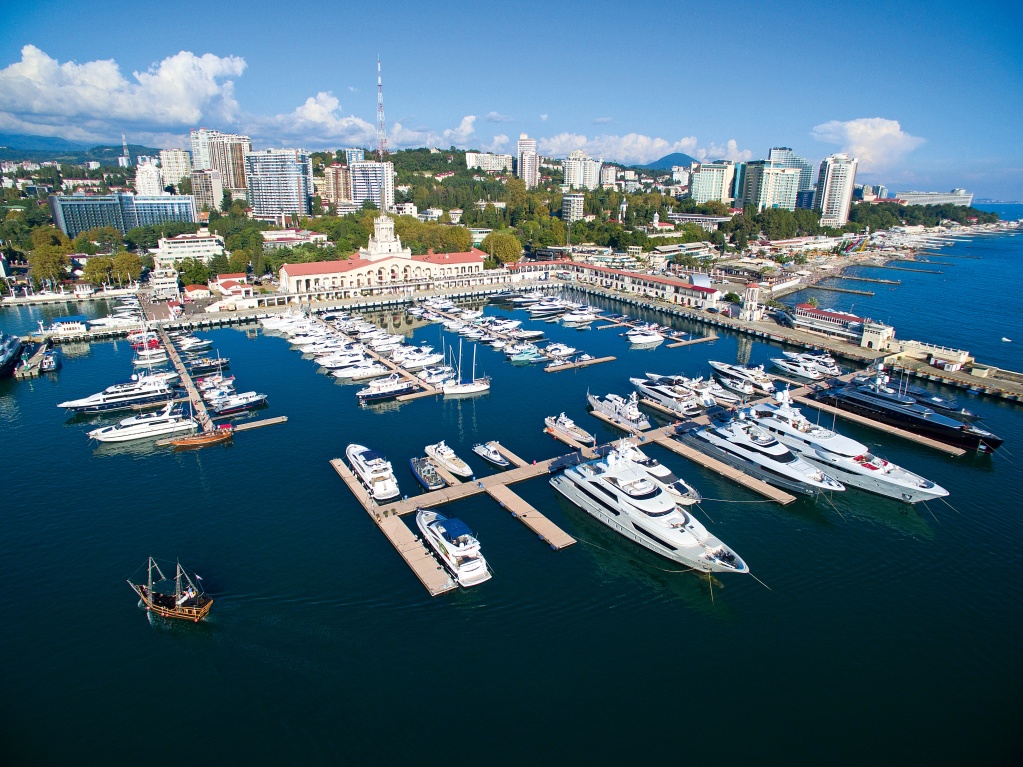 Sochi Grand Marina.jpg Sochi Grand Marina.jpg