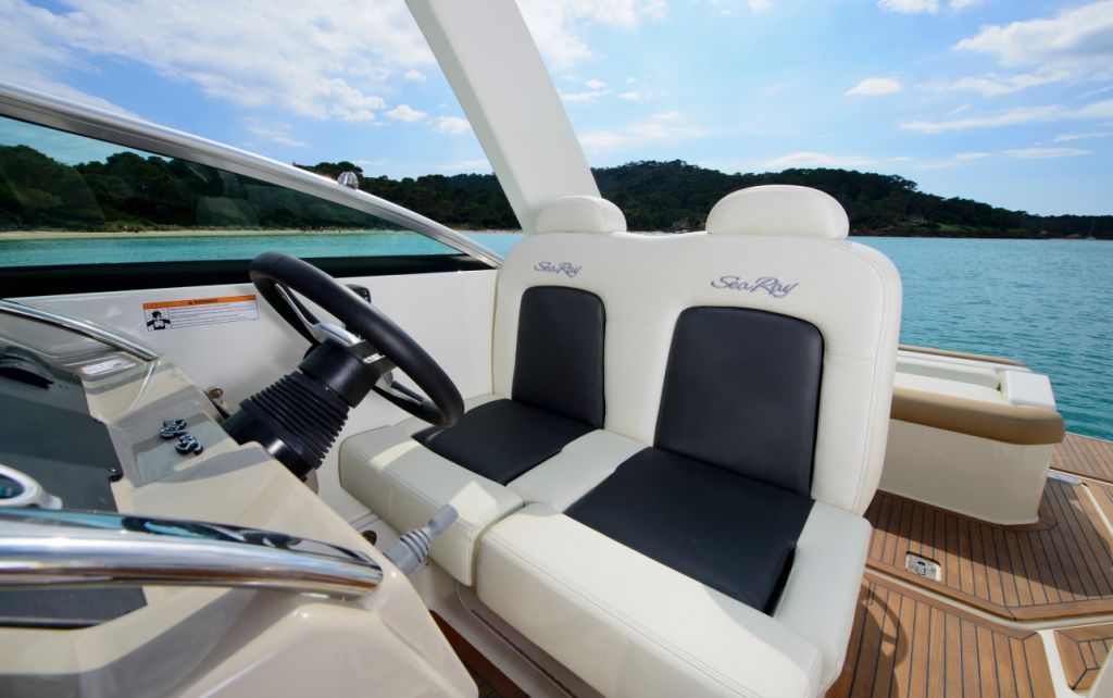 Sea Ray Sundancer 265