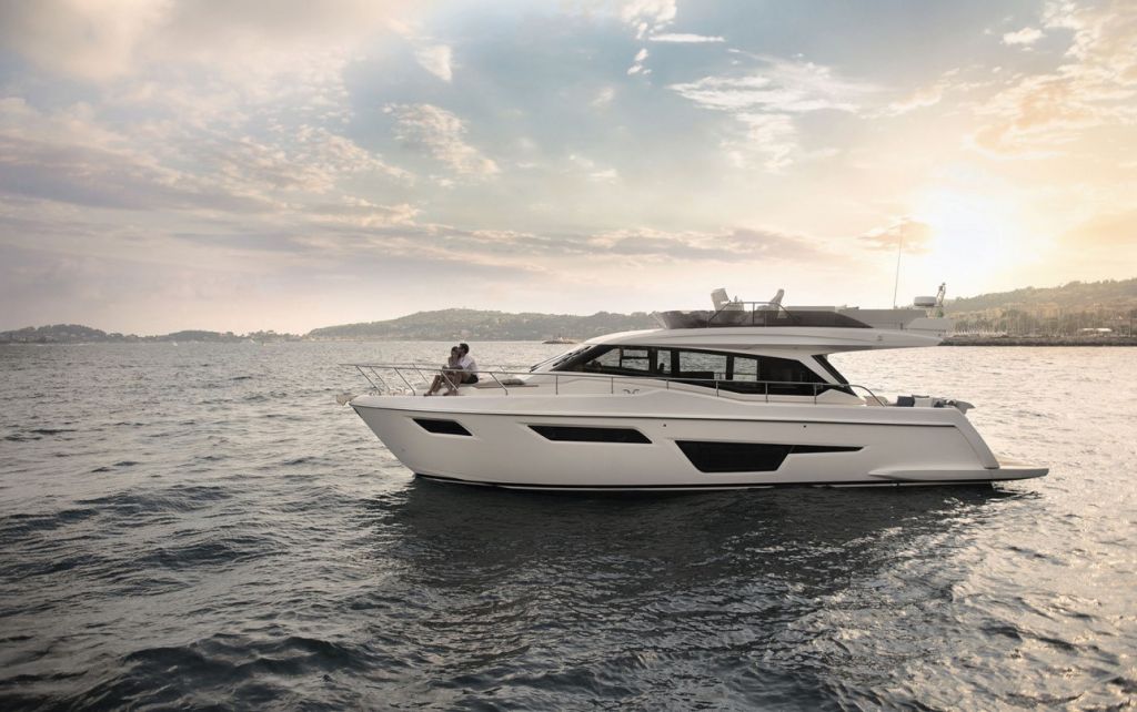 Ferretti Yachts 500.jpg