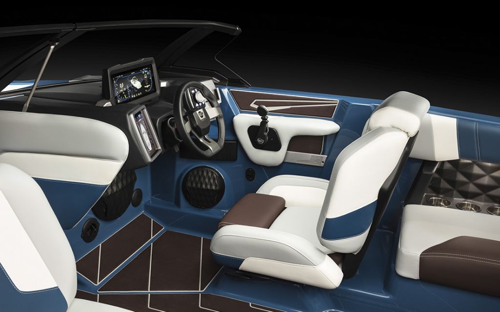 Без имени-1_0027_Helm Seat Dash.jpg