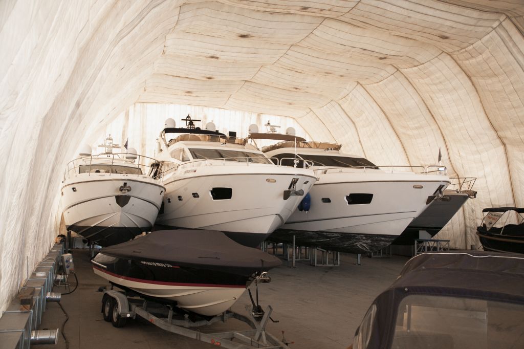 зимнее хранение яхт и катеров.jpg зимнее хранение яхт и катеров.jpg