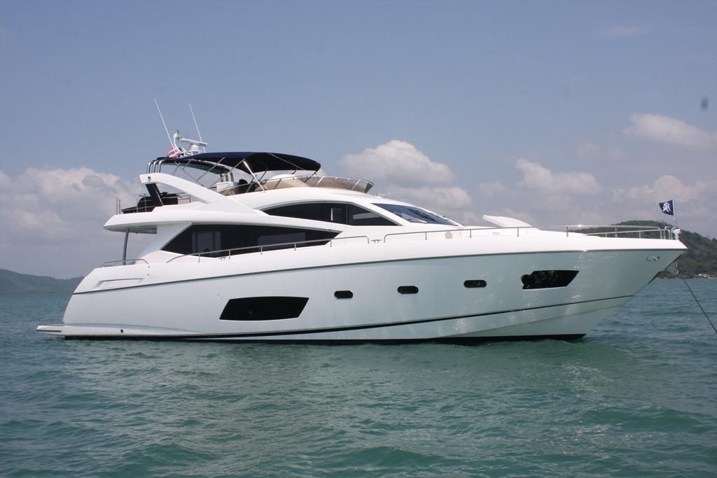 Sunseeker 73 Manhattan.jpg