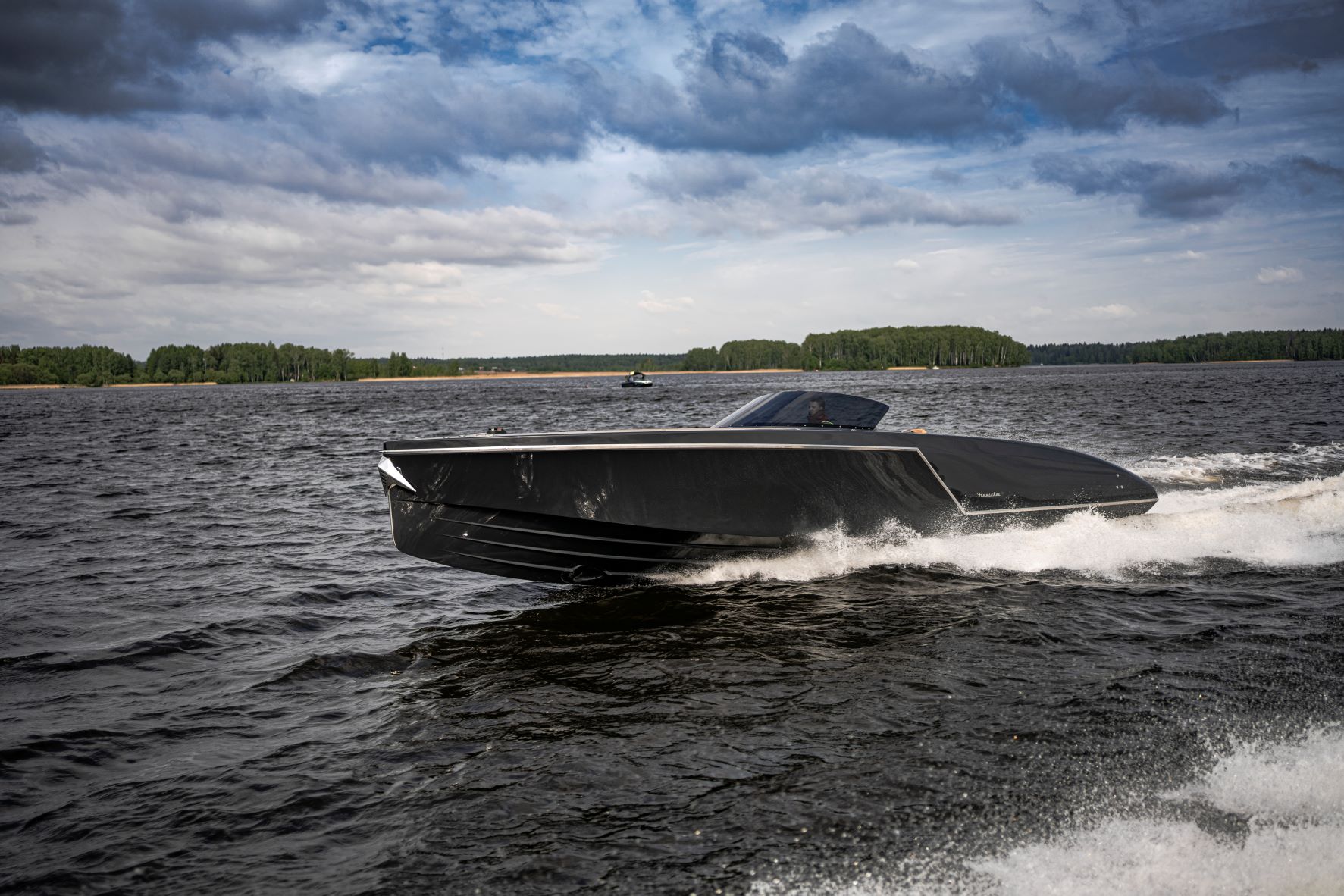 Frauscher 1017 GT .jpg